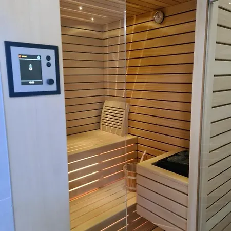 Mala,luxury Retreat With Pool, Sauna & Gym Privlaka (Zadar)