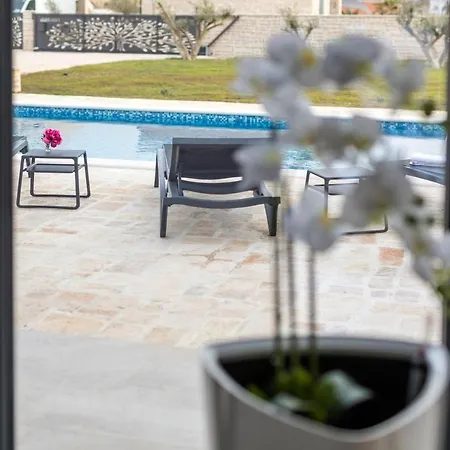 Mala,luxury Retreat With Pool, Sauna & Gym Privlaka (Zadar)