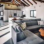 Luxury Mala Villa Privlaka (Zadar)