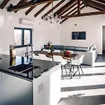Вилла Luxury Mala Привлака