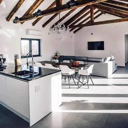 Mala,luxury Retreat With Pool, Sauna & Gym * Privlaka (Zadar)