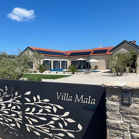 Mala,luxury Retreat With Pool, Sauna & Gym * Privlaka (Zadar)